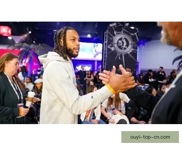 加兰谈加时赛策略全力助攻小卡创造最佳得分机会 加兰谈加时赛策略全力助攻小卡创造最佳得分机会